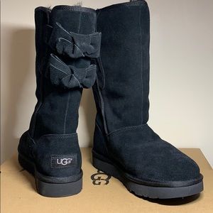Brand New Authentic W Allegra Bow II Ugg Boots